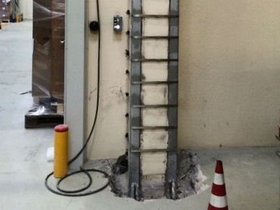 steccaggio pilastri prefabbricati